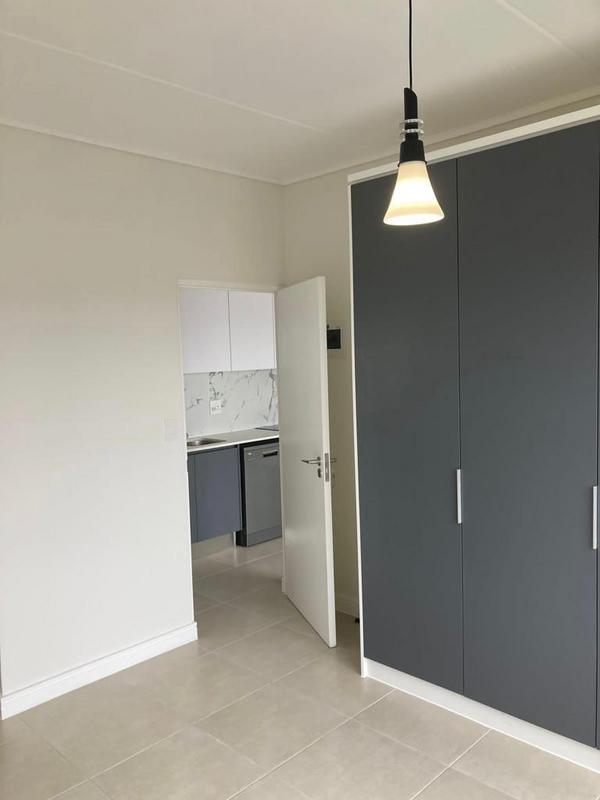 To Let 1 Bedroom Property for Rent in The Huntsman Western Cape